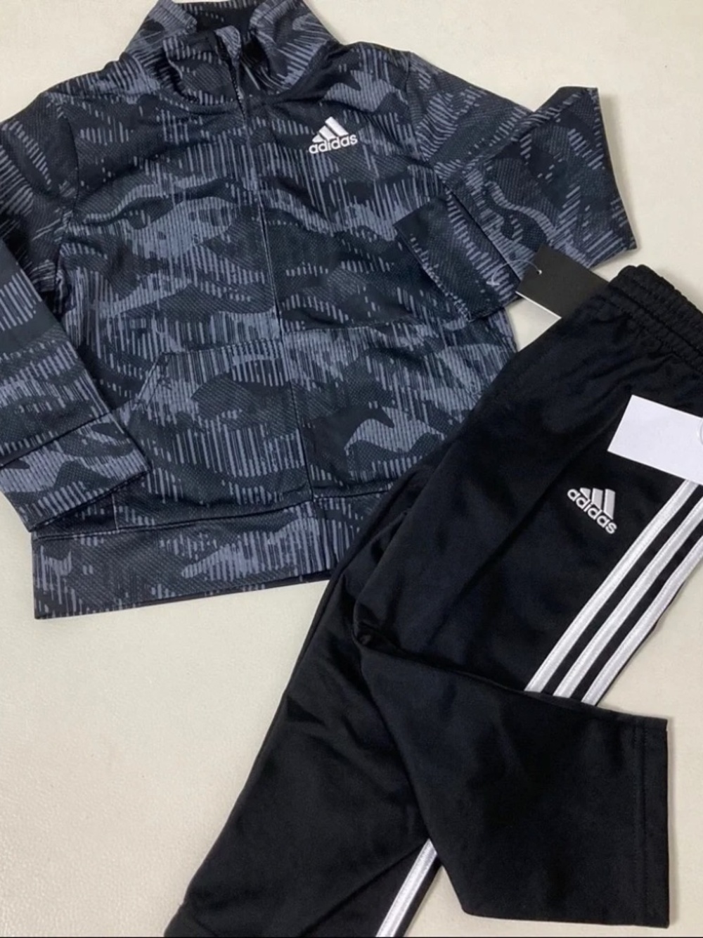 Adidas long sleeve top pants active outfit 4025
